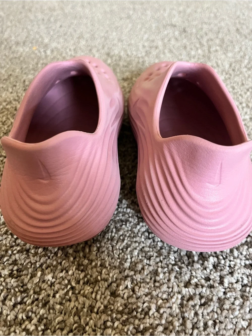 Nike ReactX Rejuven8 Kids Pink Slip-On